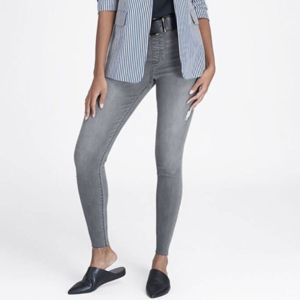 NWT Spanx Distressed Vintage Grey Skinny Jeans Size XS